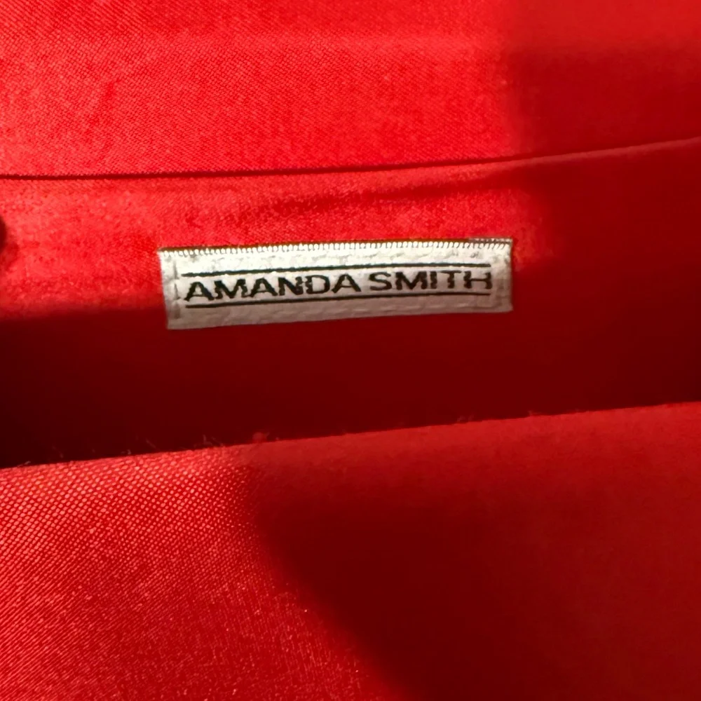 Amanda Smith amanda smith